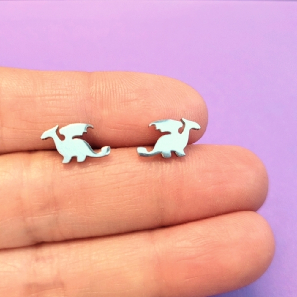 Set of cute Dragon shaped stainless steel earrings with push backings